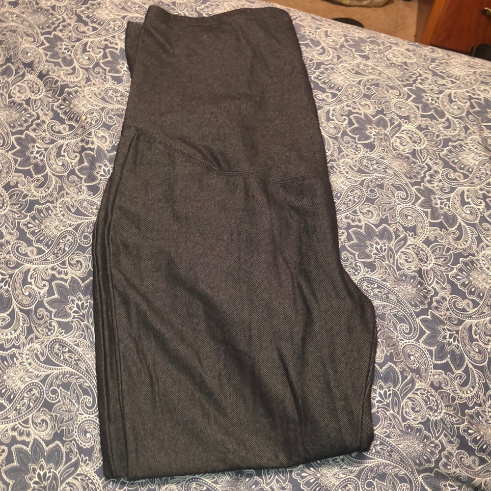 Maternity jeggings